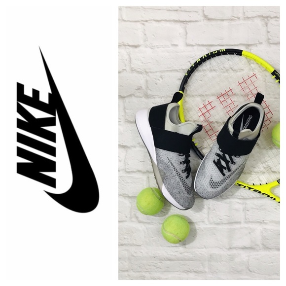 Nike Shoes - NIKE Air Zoom Strong Women’s 6.5